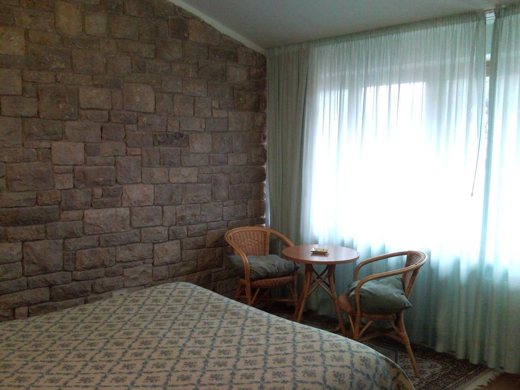 Hotel Cavalieri Passignano sul Trasimeno Esterno foto